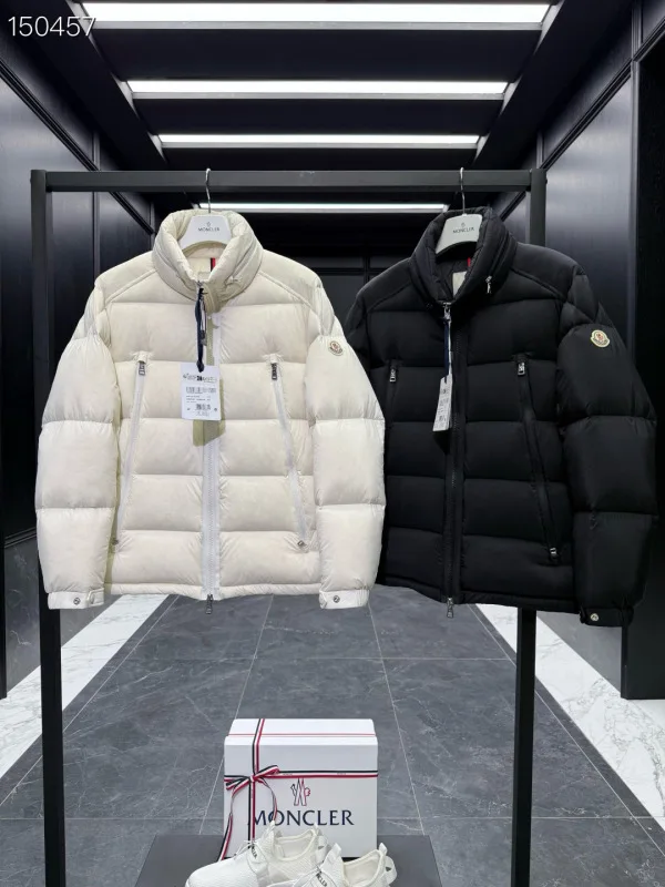 Moncler sz1-5 26yr276